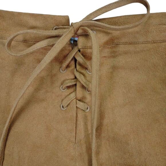 Lauren Conrad Sz 2 Lace-Up Tie Front Tan Faux Suede Mini Skirt Pockets Peasant - Picture 4 of 8